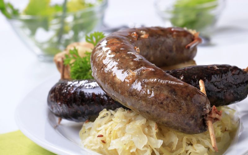 Krvavica, kislo zelje