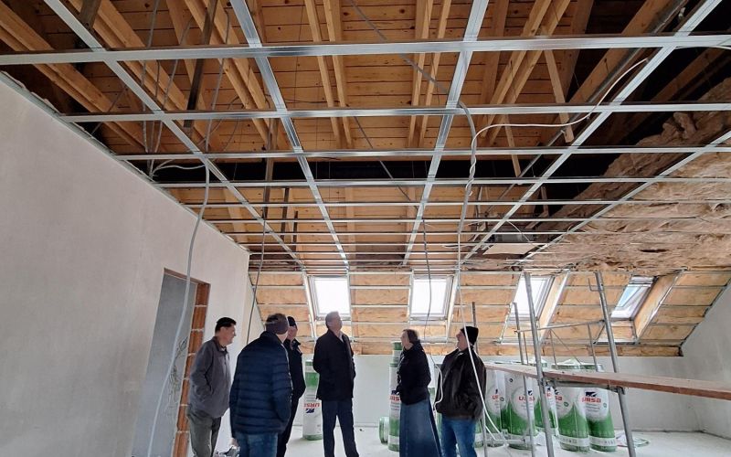 vecnamenski-dom-arnovo-selo, krajani, gasilci, brezice, os-artice