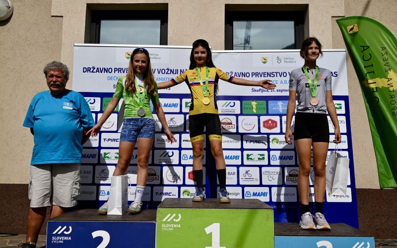 kronometer skofljica.jpeg