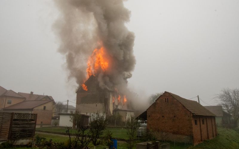 požar, beltinci, stari mlin