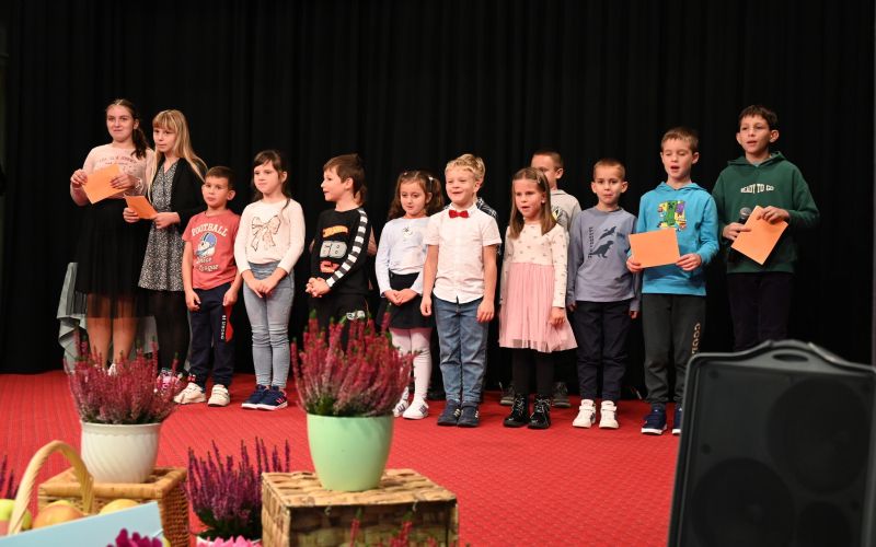 loka-pri-zidanem-mostu