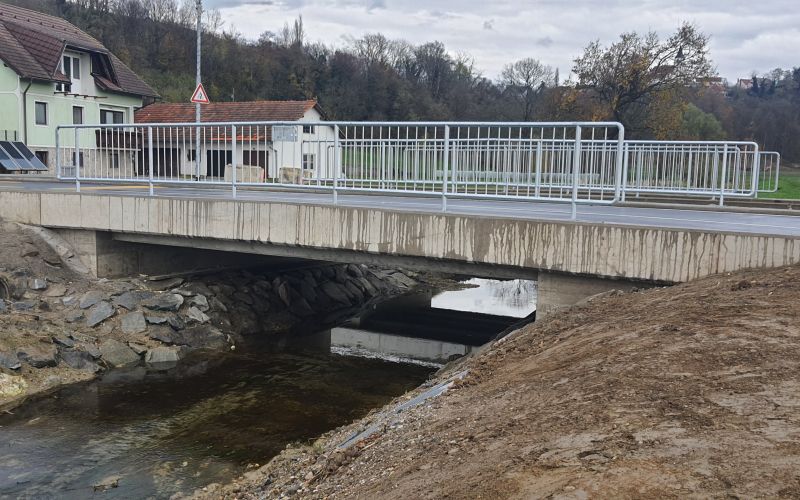 hb Most v Svetem Andražu.jpg