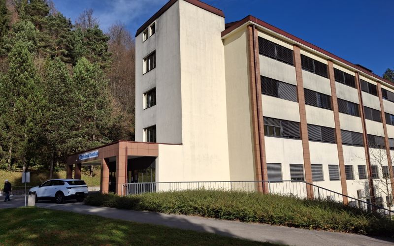 bolnišnica.jpg