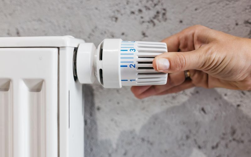 ogrevanje-doma, termostat, radiator