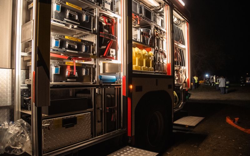 simbolična, gasilci, 112, gasilsko-vozilo, gasilski-avto, gasilska-oprema