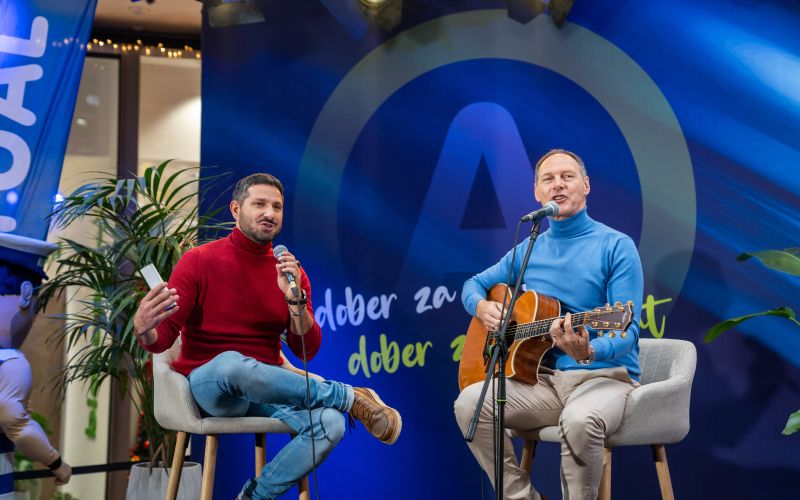 jernej tozon - odrezi jozeta stran.jpg