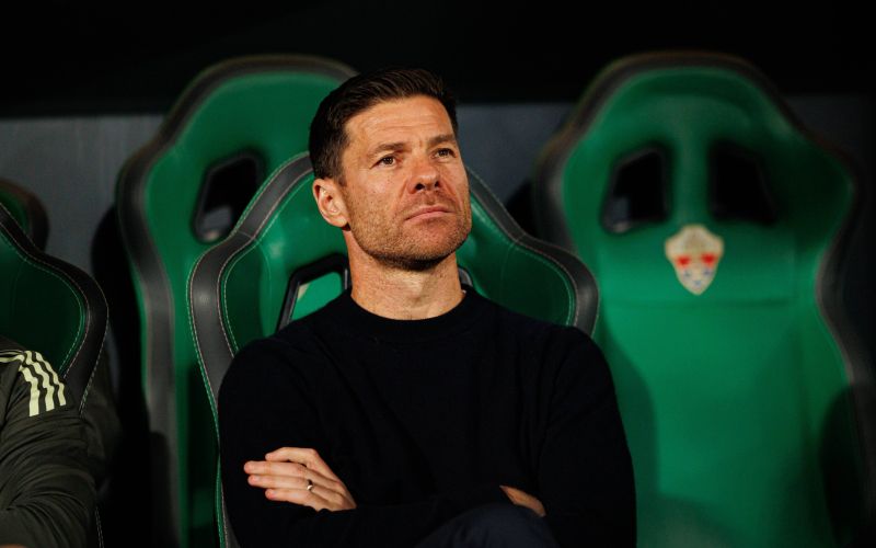 xabi alonso real madrid.jpg