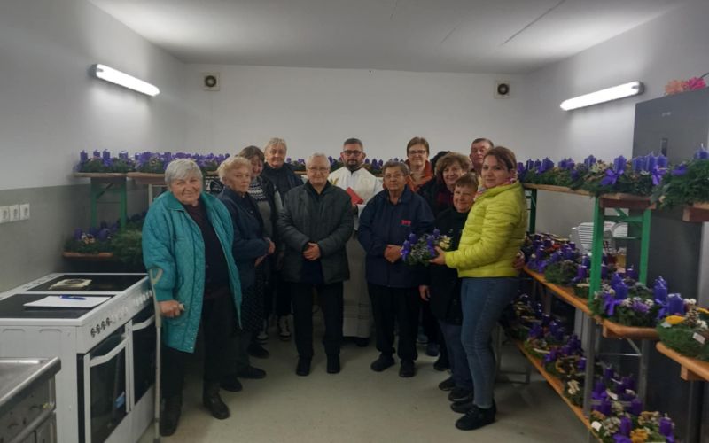 advent, adventni-venec, zupnijska-karitas, zupnija-grad, zupnija-markovci, zupnija-gornji-petrovci