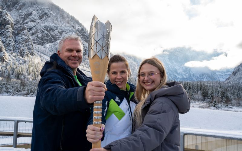 Ognjena navijaška ekipa