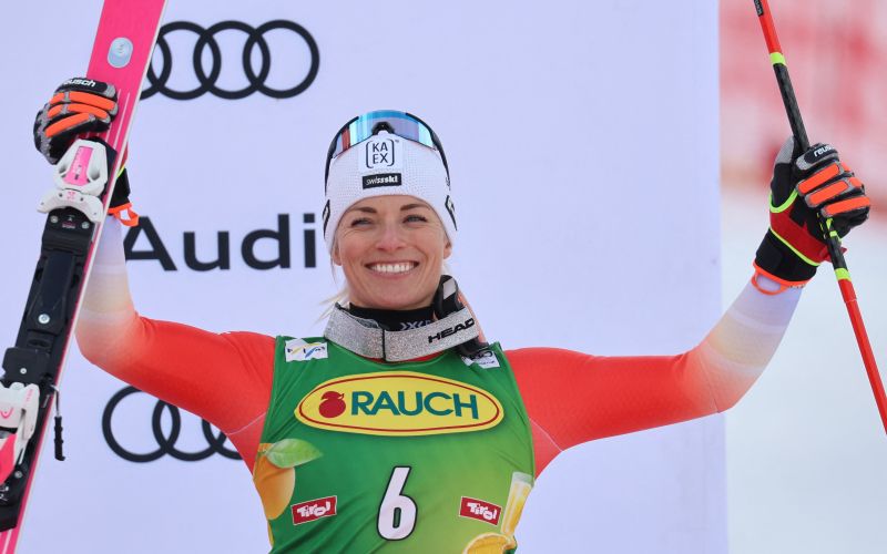 lara gut behrami.jpg