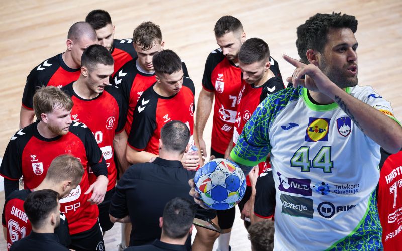 slovan dean bombač.png