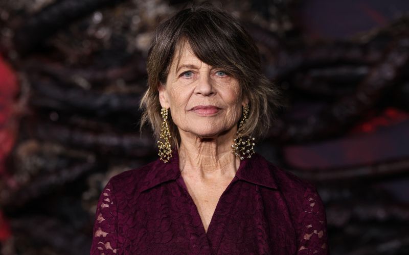 linda hamilton 2.jpg