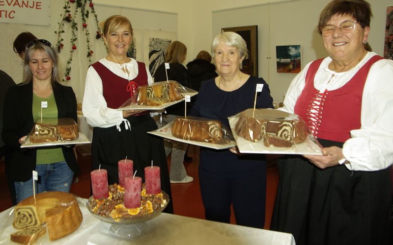 sentjernej, ocenjevanje-potic, drustvo-kmetic