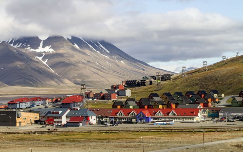 svalbard, longyearbyen