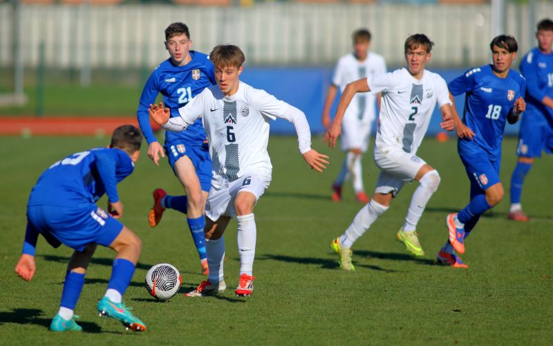 cg_nogomet_slovenija_srbija_u16_1.jpg