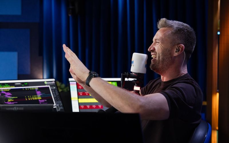 Radio 1, Denis Avdič - Denis Avdić je vesel, da jih bodo ljudje zdaj lahko gledali tudi po televizij