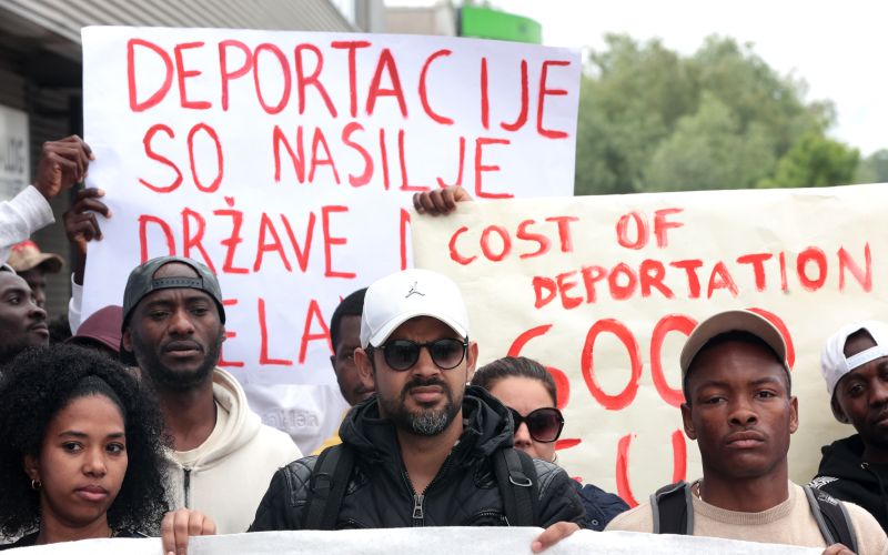 migranti, deportacija, migrantsko-glasilo, tukaj-smo