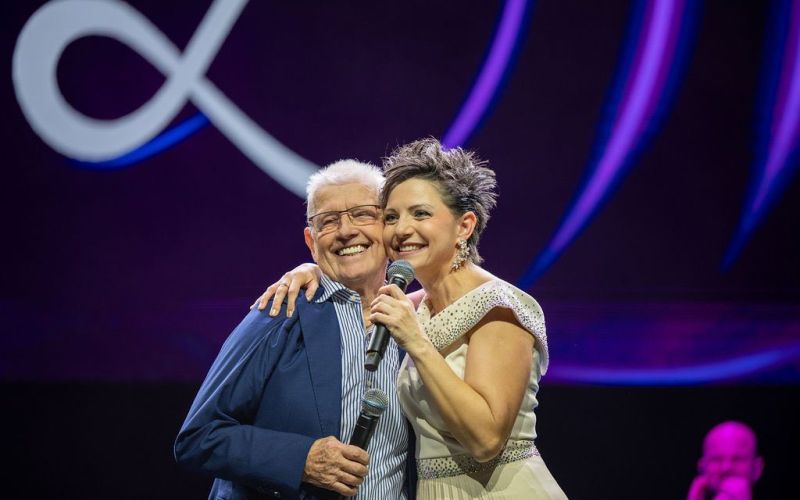 Tanja Žagar na koncertu zapela s svojim očetom in zaplesala s sinom