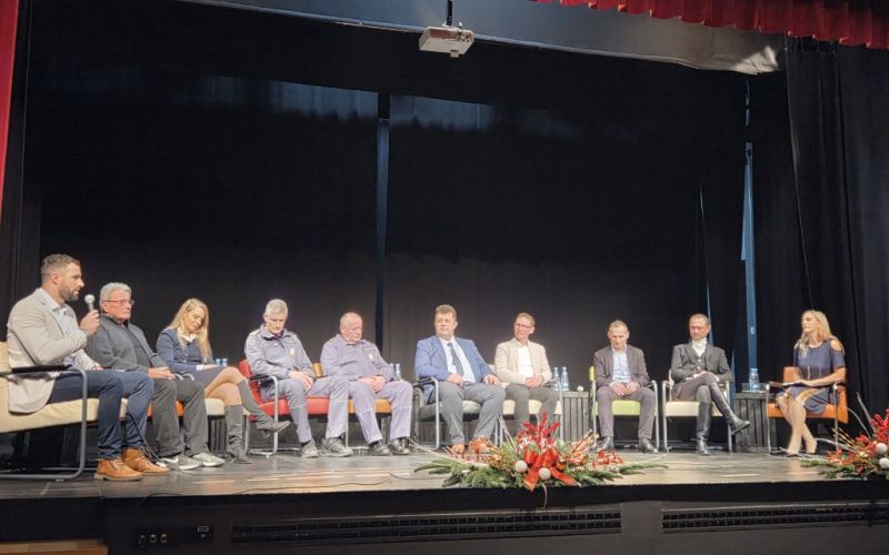 prednovoletno-srecanje