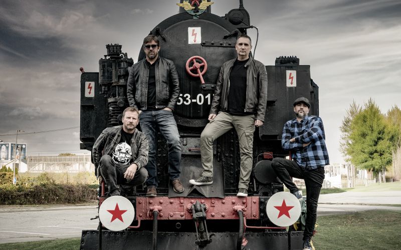 PUNI HAMER 1a (1).jpg