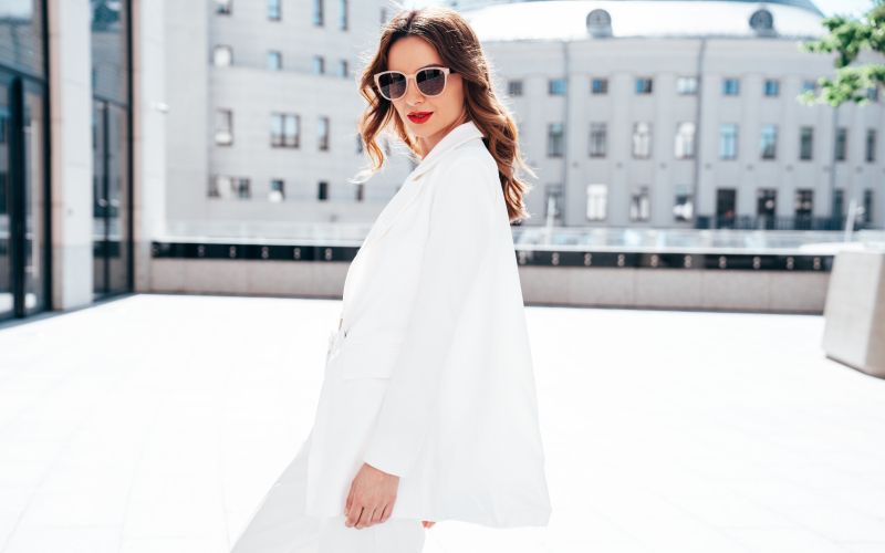 Cloud Dancer, naravno bela.jpg