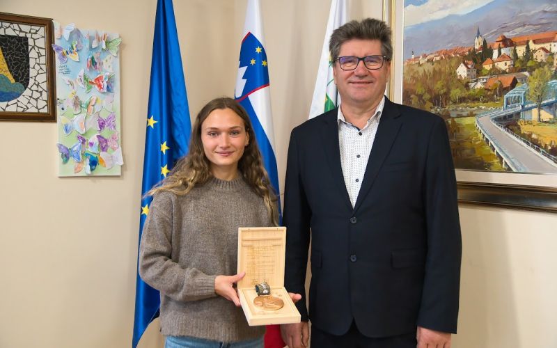 leja-glojnaric, medalja, ivan-molan