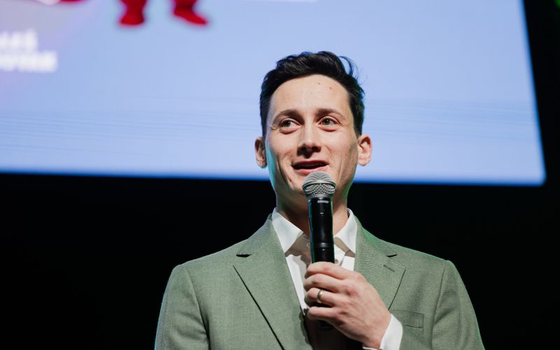 Janezi 2 - Cene Prevc