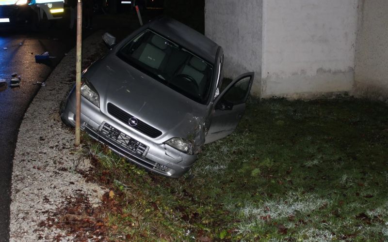 prometna-nesreca, obcestni-jarek