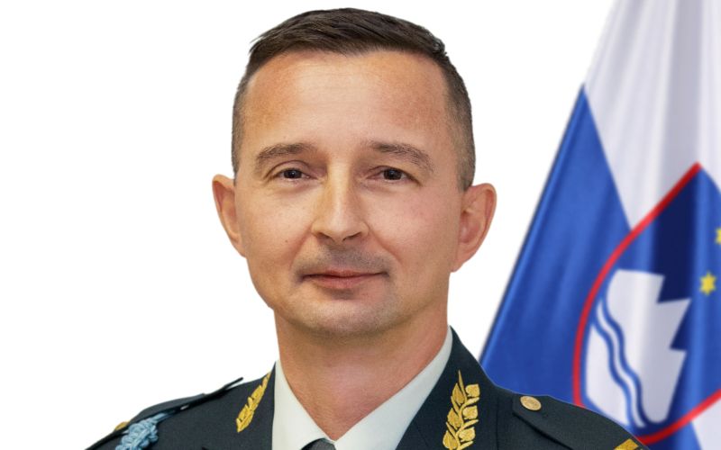 Boštjan Močnik Gov.si.png