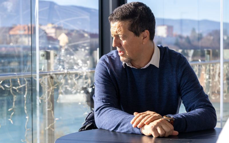 132-2-zahovic2 gw.jpg