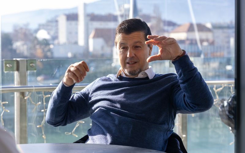 132-2-zahovic3 gw.jpg