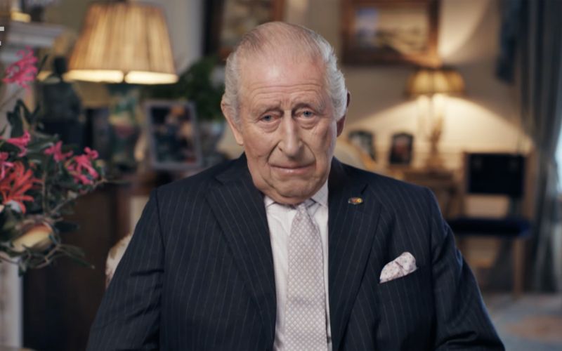 Kralj Karel - !!!Kralj Karel je sporočil veselo novico, da se je njegov načrt zdravljenja raka v nov