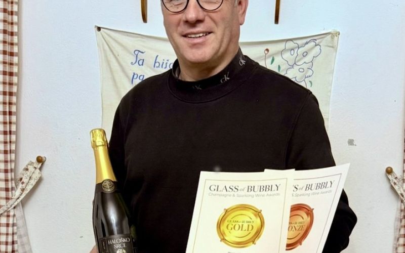 mv-kavkler penina 2 kopija.jpg