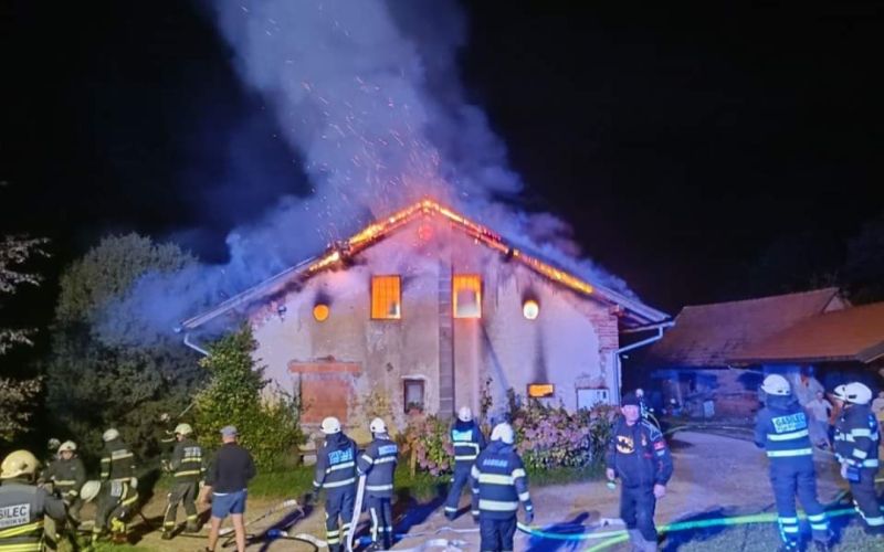 druzina-skok, pozar, radio1, pomoc