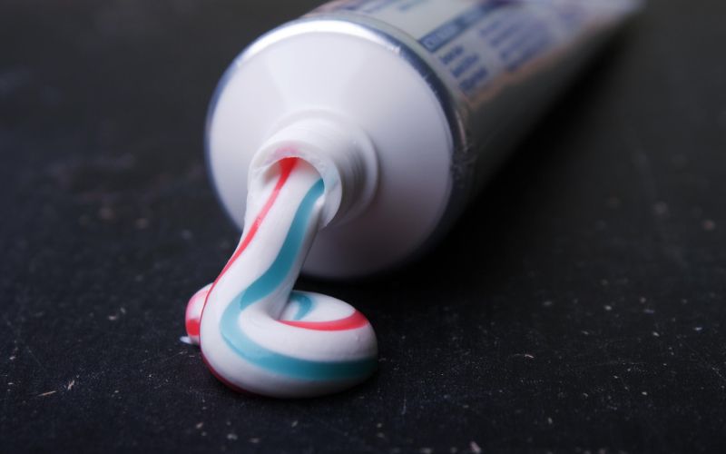 zobna-pasta, zobna-krema, tuba