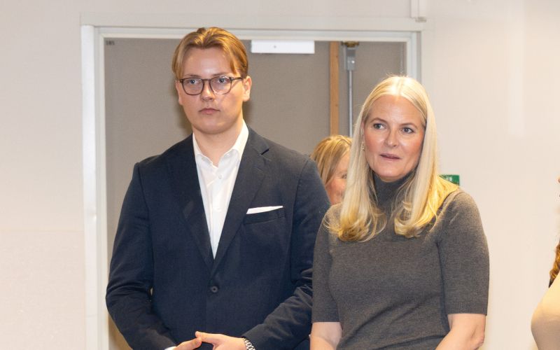 Mette-Marit - !!!!Princesi Mette-Marit se je kronično pljučno obolenje tako poslabšalo, da bo morala