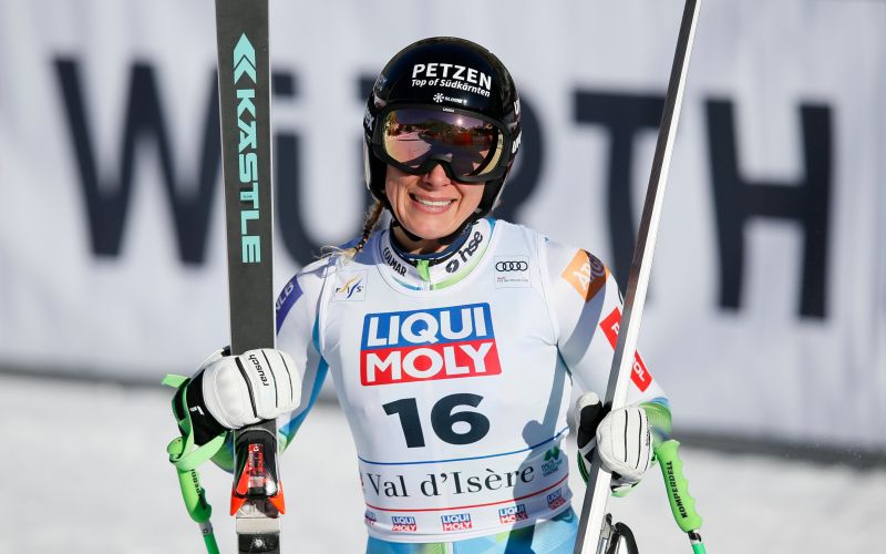 ilka stuhec 25 pm.jpg