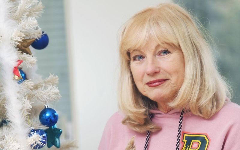 mojca-blazej-cirej, legendarna-voditeljica-nocnega-programa