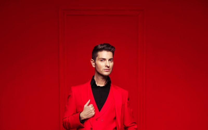 Najdaljša noč v letu bo zanj prvič brez mikrofona ... A imela bo največji pomen!