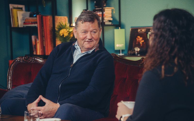 aleksander-jevšek, kavč, podkast