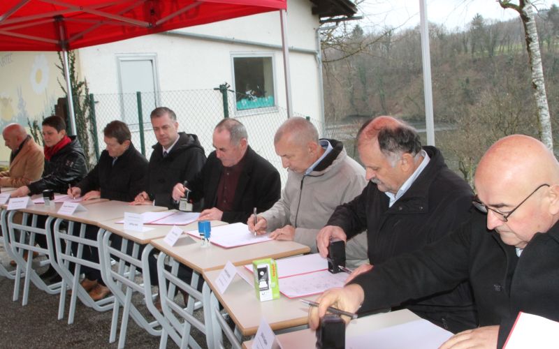 hisa-hospic-v-lesnici