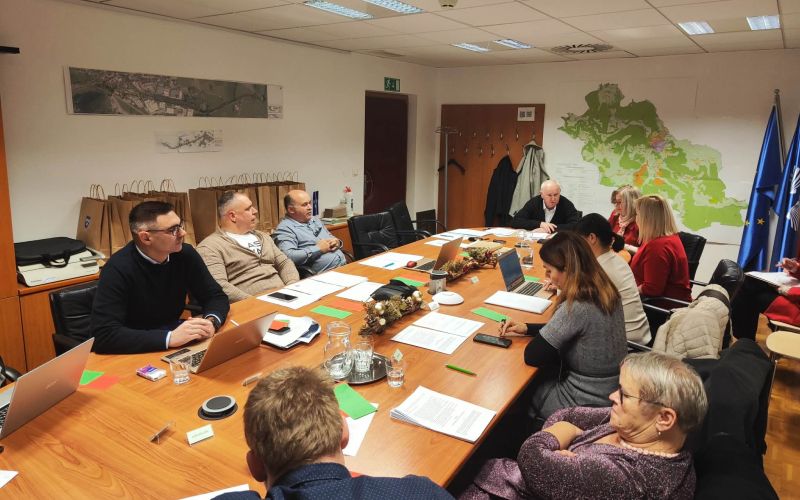 Mirna - 18 redna seja