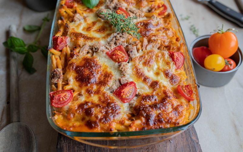 zloženka iz tune in testenin