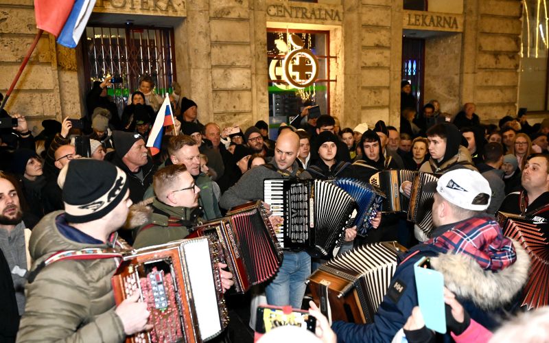 ljubljana, harmonikarji