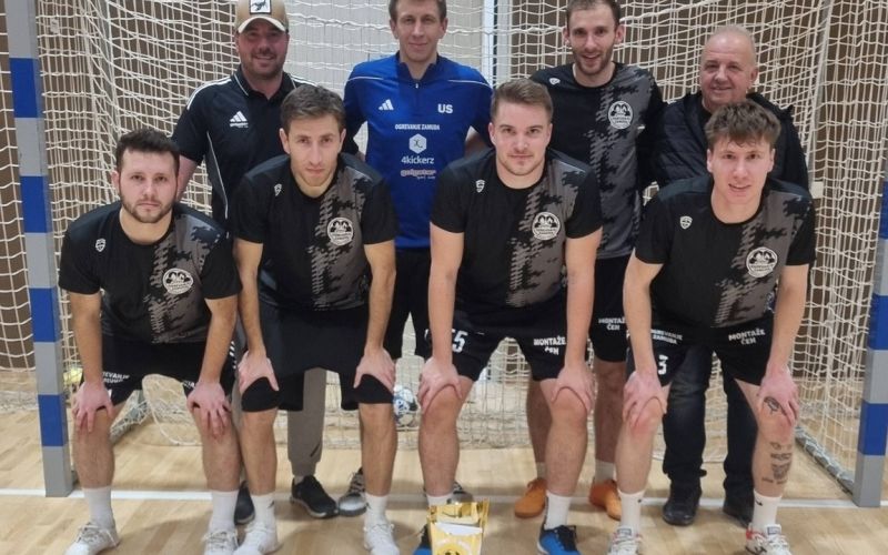 futsal, novoletni-turnir, os-kapela, ogrevanje, zamuda