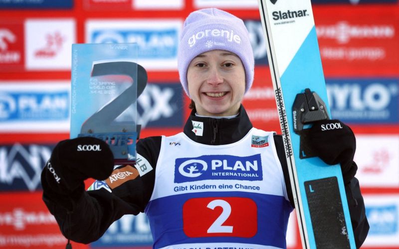 nika prevc pokal pm.jpg