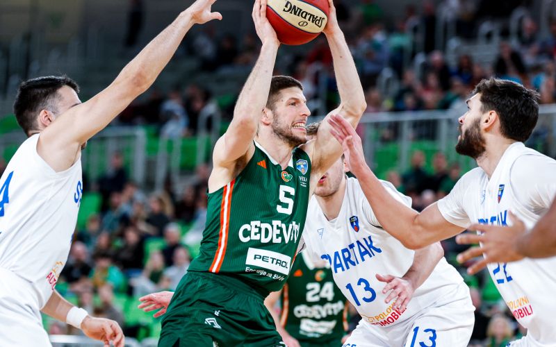 Cedevita olimpija - Spartak.JPG