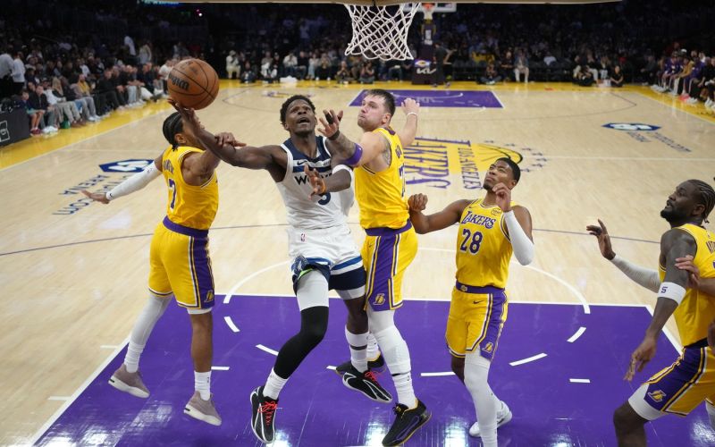 lakers doncic pm.jpg