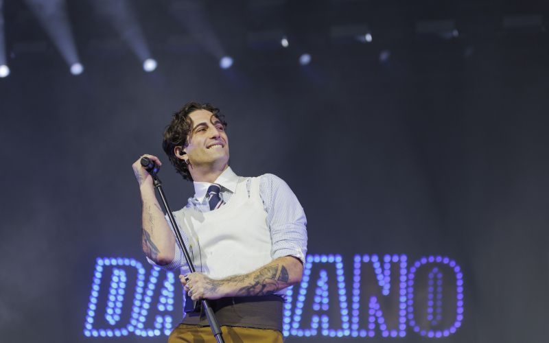 Damiano David na odru – neukrotljiva energija in popolna predanost glasbi