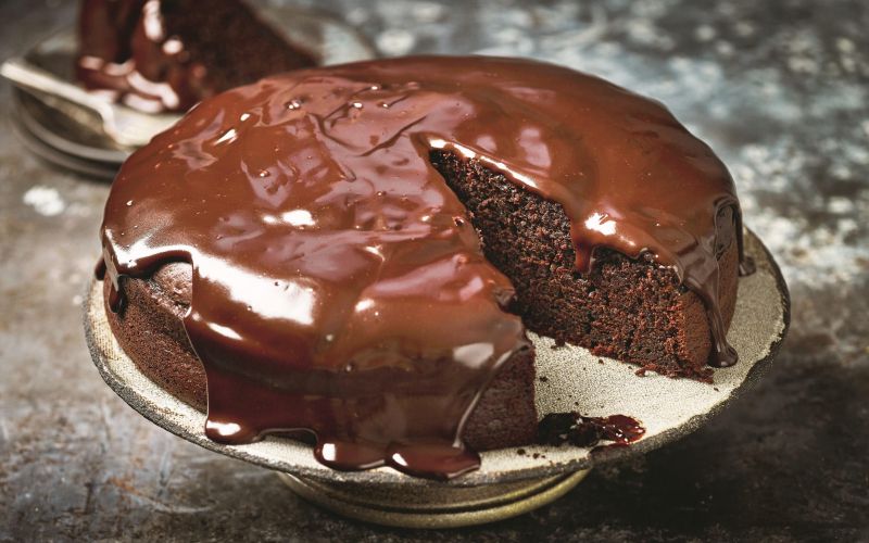 Čokoladni kolač z začimbami in kefirjem.jpg